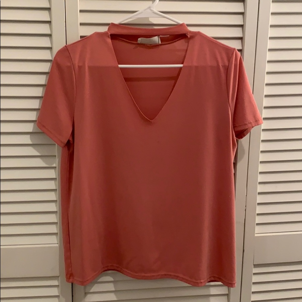 V Cutout Round Neck Tee
